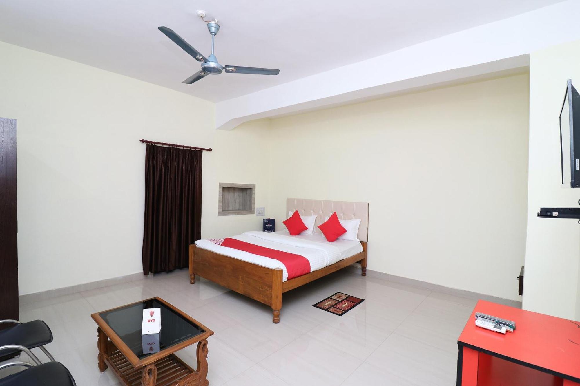 Hotel Shreya Bhubaneswar Dış mekan fotoğraf